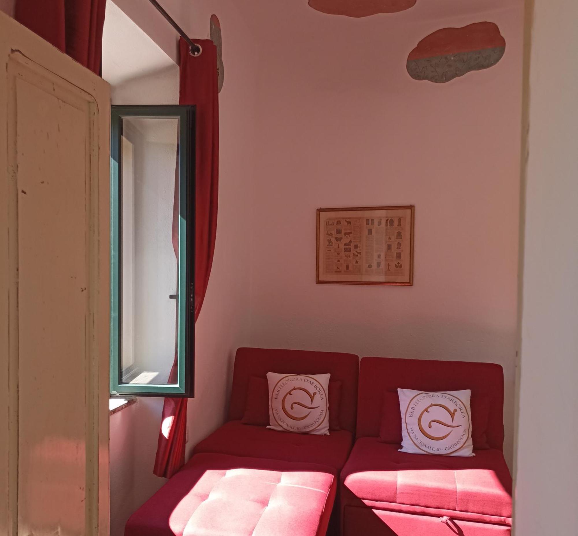 B&B Eleonora D'Arborea, Centro Storico Posada  Bagian luar foto