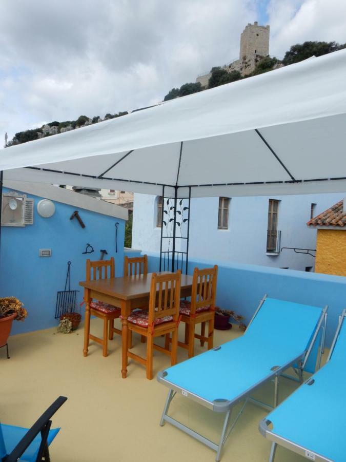 B&B Eleonora D'Arborea, Centro Storico Posada  Bagian luar foto